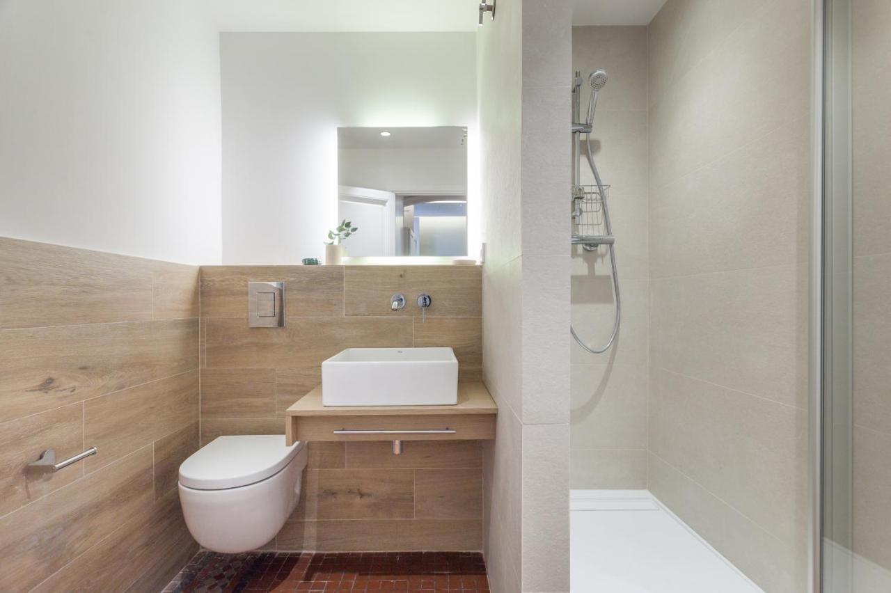 Flateli Pelayo H5 Apartment Барселона Екстериор снимка